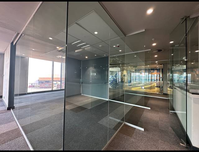 710M² OFFICE TO LET IN CENTURION CENTRAL